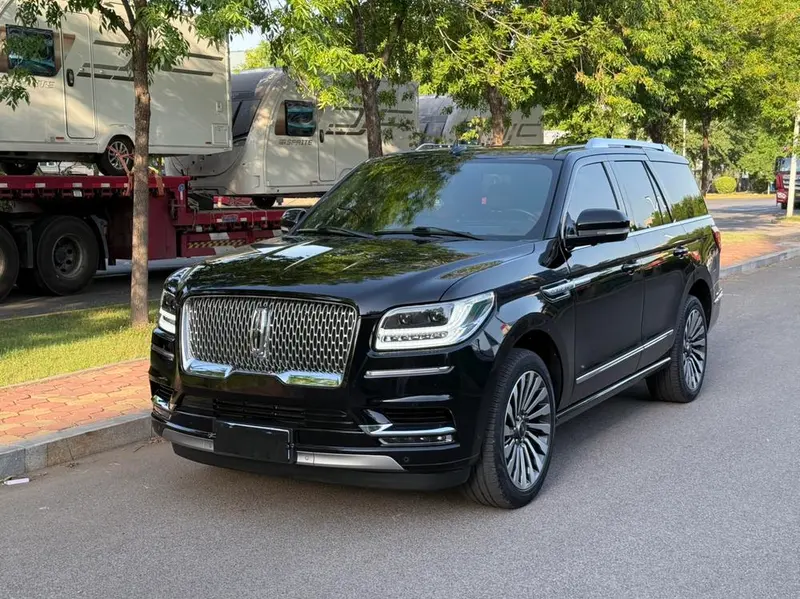 Lincoln Navigator, 2020