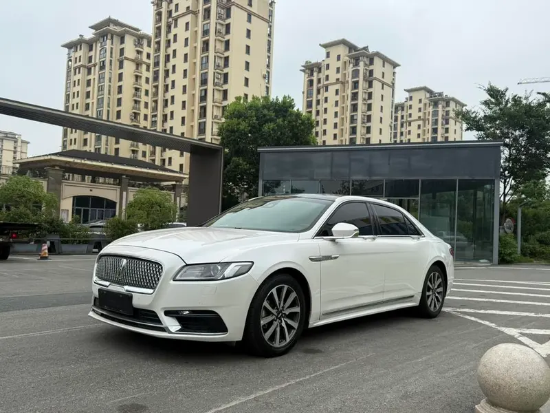 Lincoln Continental, 2017