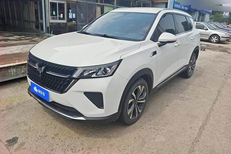 Wuling Asta, 2022