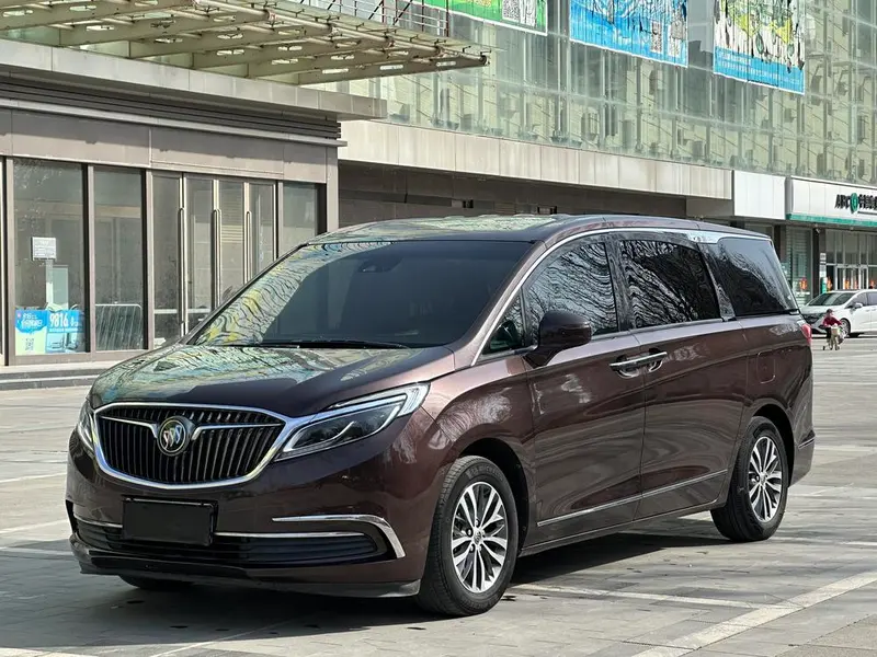 Buick GL8, 2017