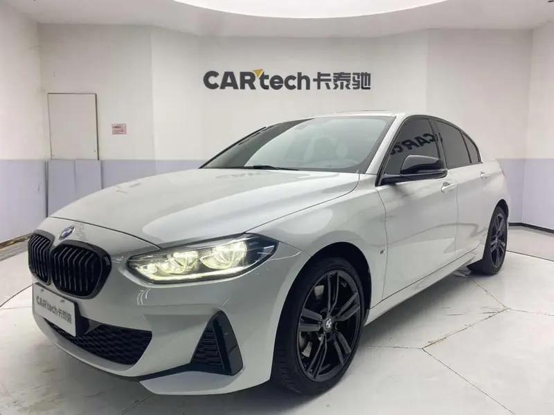 BMW 1-Series, 2023
