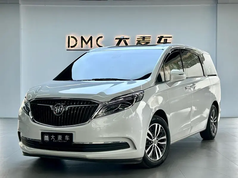 Buick GL8, 2017