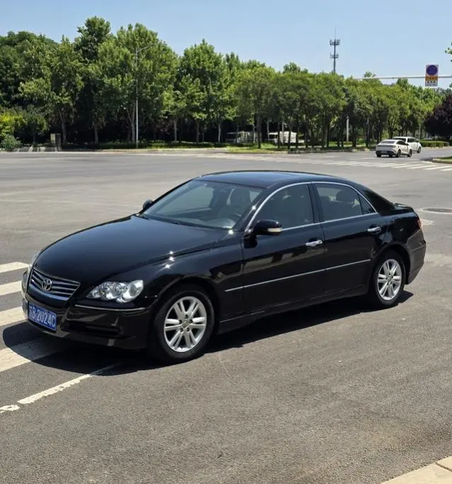 Toyota Reiz, 2008