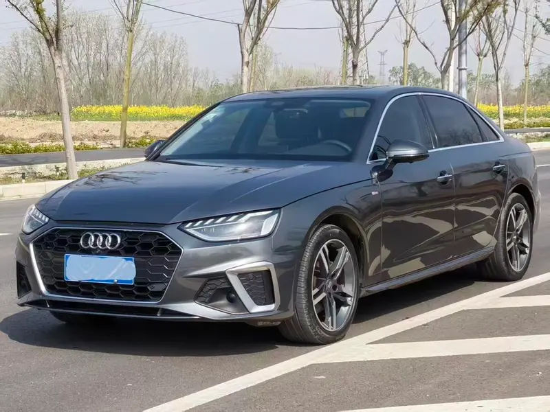 Audi A4L, 2020