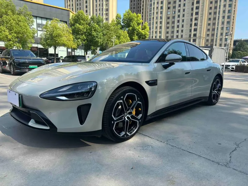 Xiaomi SU7, 2024