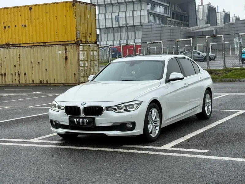 BMW 3-Series, 2016