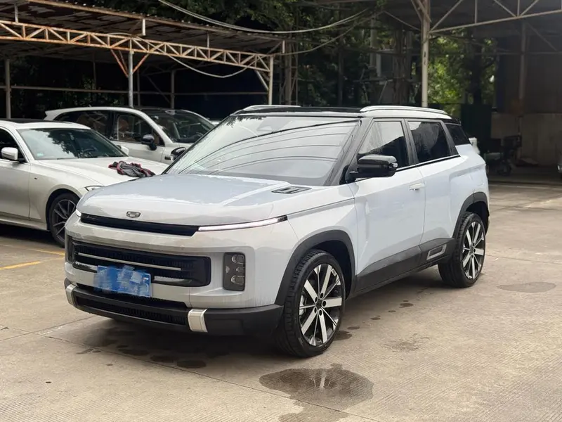 Geely ICON, 2023