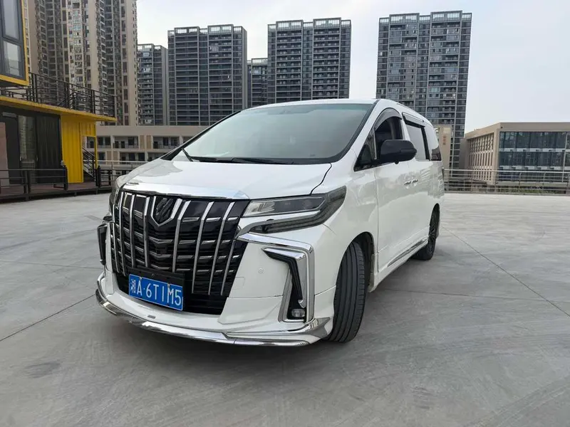 Toyota Alphard, 2011