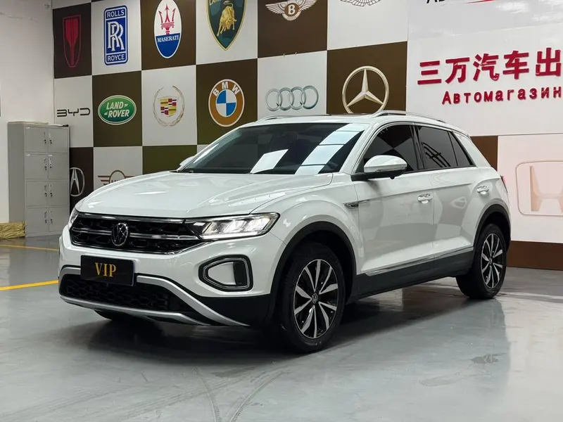 Volkswagen T-Roc, 2023