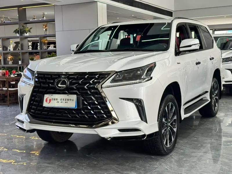 Lexus LX, 2021