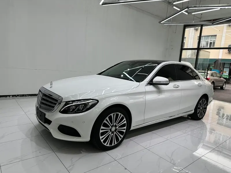 Mercedes-Benz C-Class, 2015