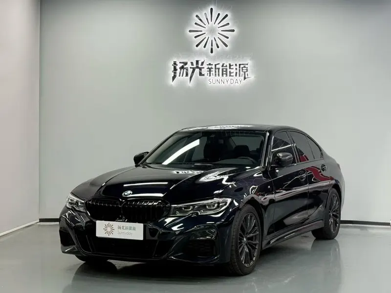 BMW 3-Series, 2020
