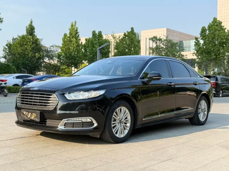 Ford Taurus, 2017