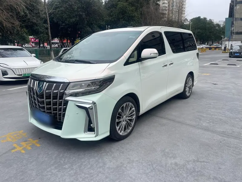 Toyota Alphard, 2012