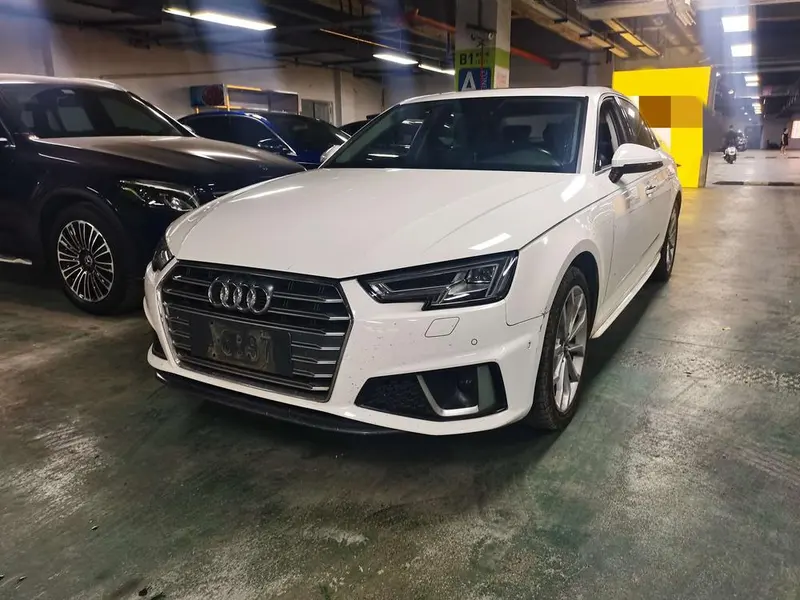 Audi A4L, 2019