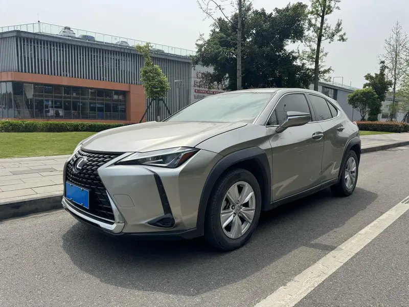 Lexus UX, 2019