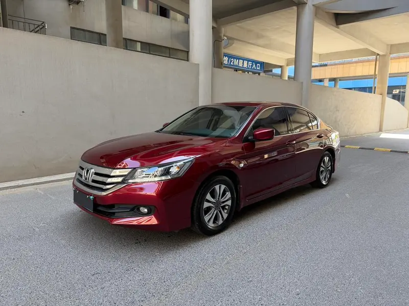 Honda Accord, 2015