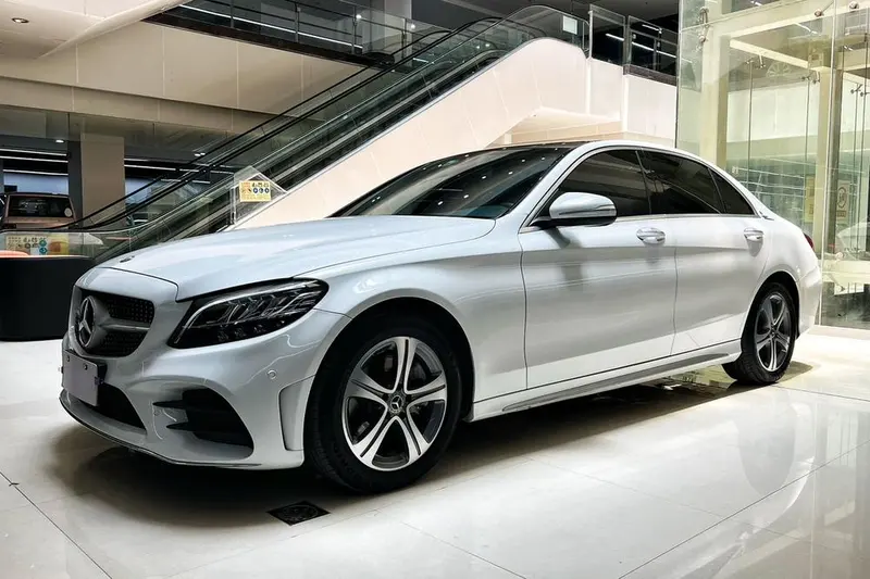 Mercedes-Benz C-Class, 2020