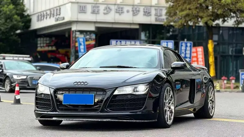 Audi R8, 2014