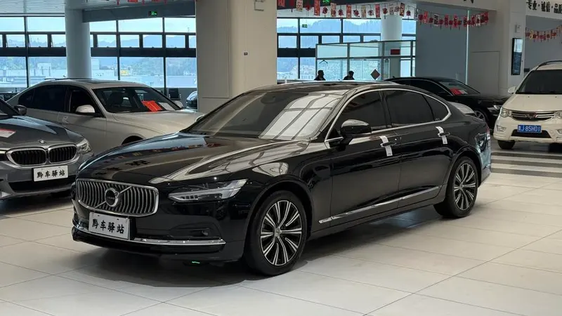 Volvo S90, 2021
