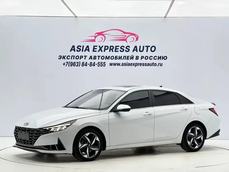 Hyundai Elantra, 2023