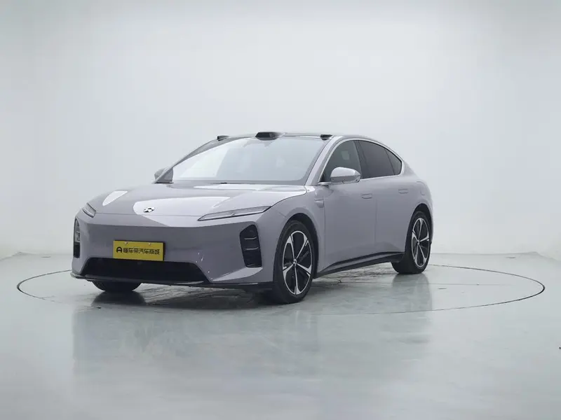 NIO ET5, 2025