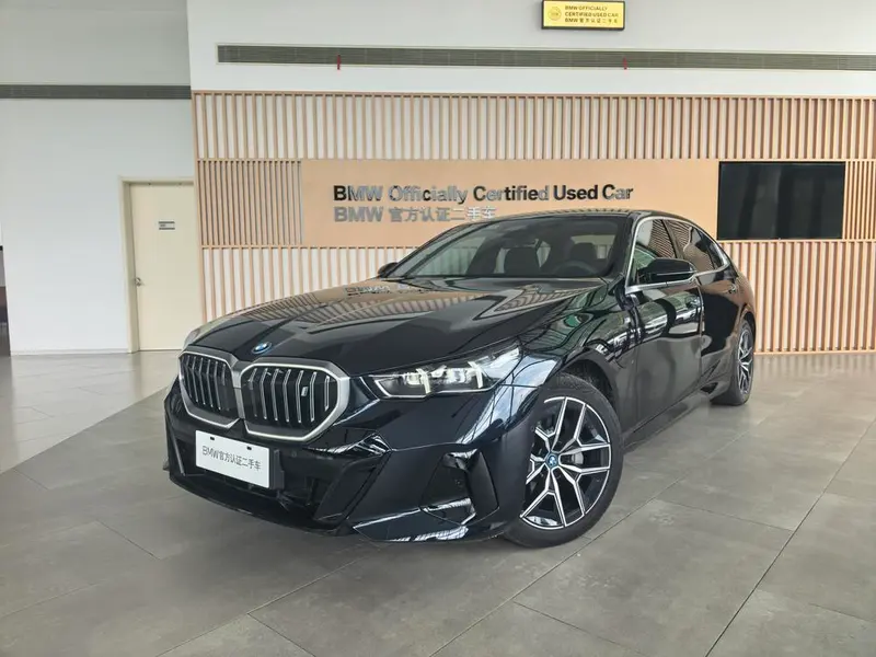 BMW i5, 2024