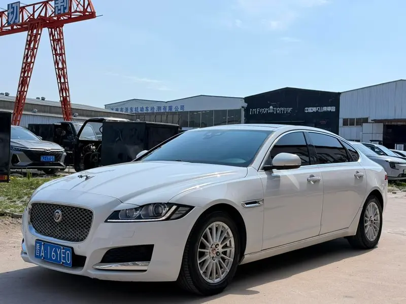 Jaguar XFL, 2017