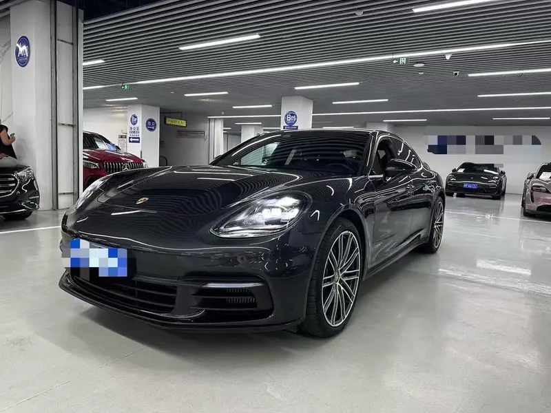 Porsche Panamera, 2019