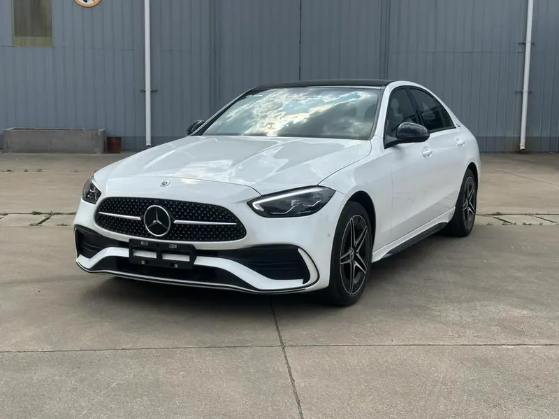 Mercedes-Benz C-Class, 2025