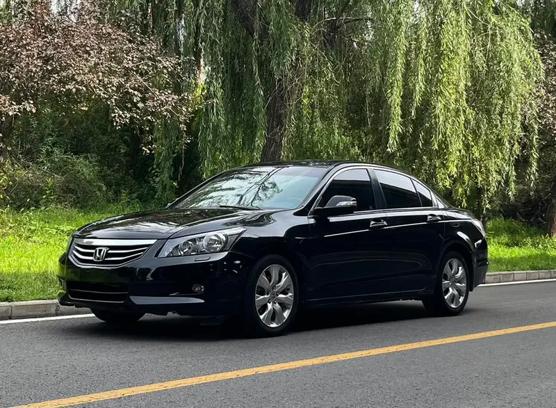 Honda Accord, 2011