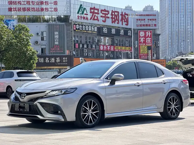 Toyota Camry, 2022