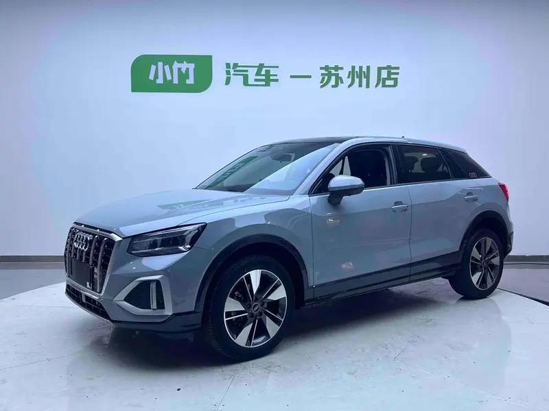 Audi Q2L, 2022