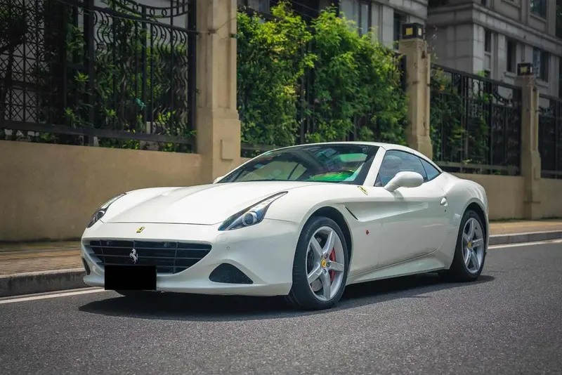 Ferrari California T, 2015
