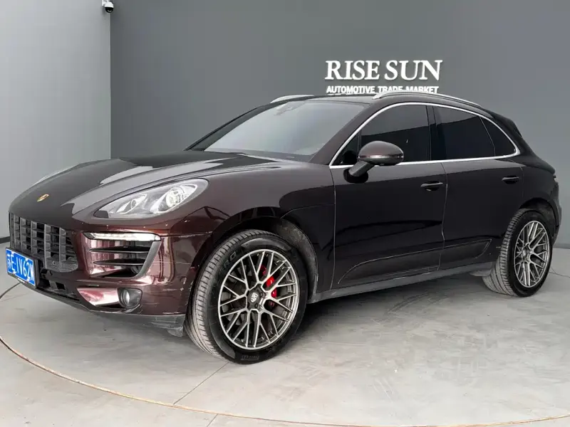 Porsche Macan, 2016