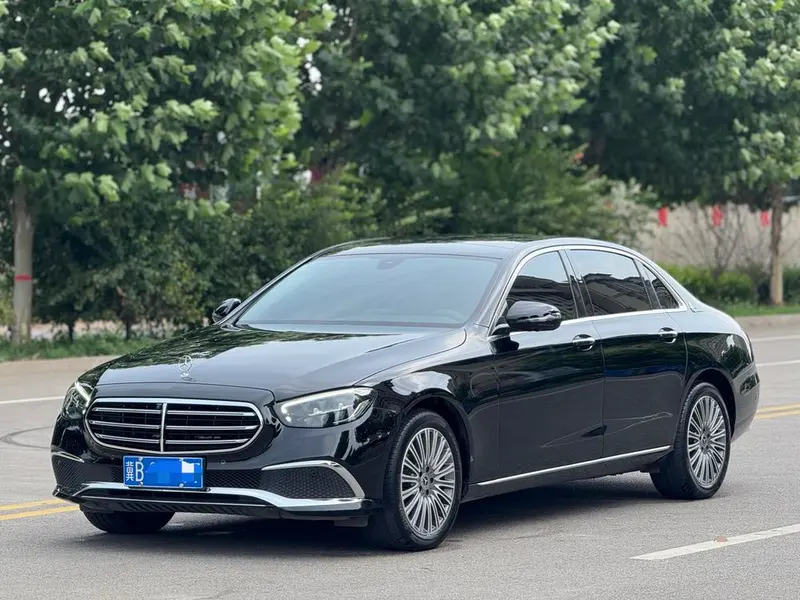Mercedes-Benz E-Class, 2023