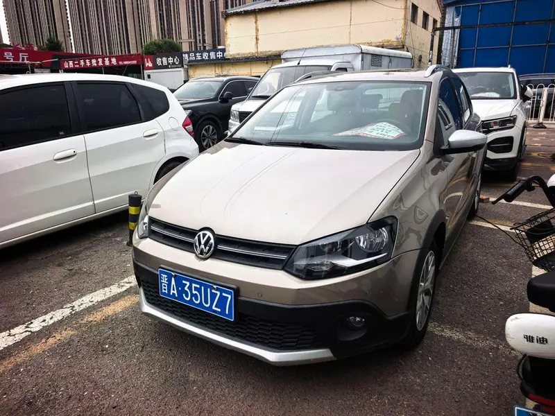 Volkswagen Polo, 2014
