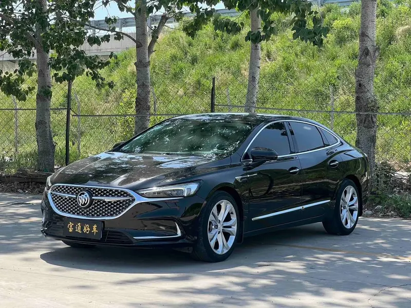 Buick LaCrosse, 2022