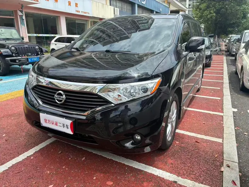 Nissan Quest, 2015