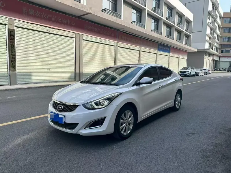 Hyundai Elantra Langdong, 2016