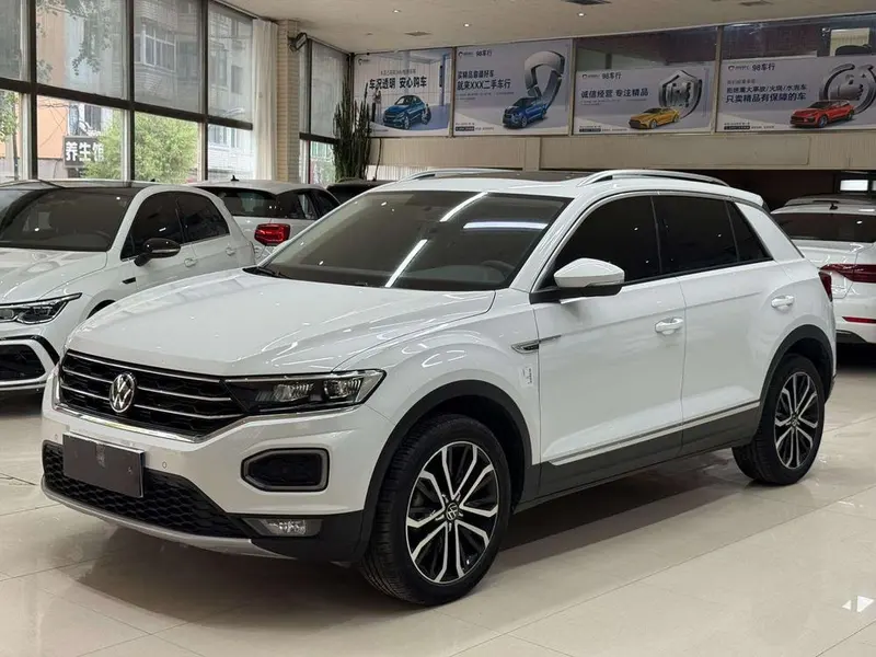 Volkswagen T-Roc, 2022