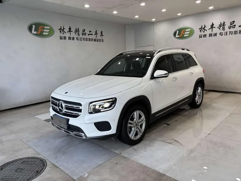 Mercedes-Benz GLB, 2023