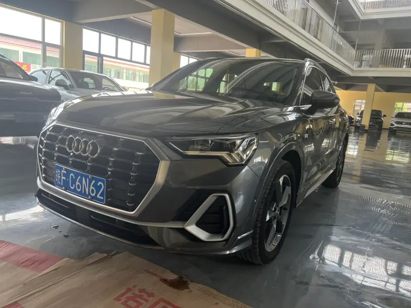 Audi Q3, 2023