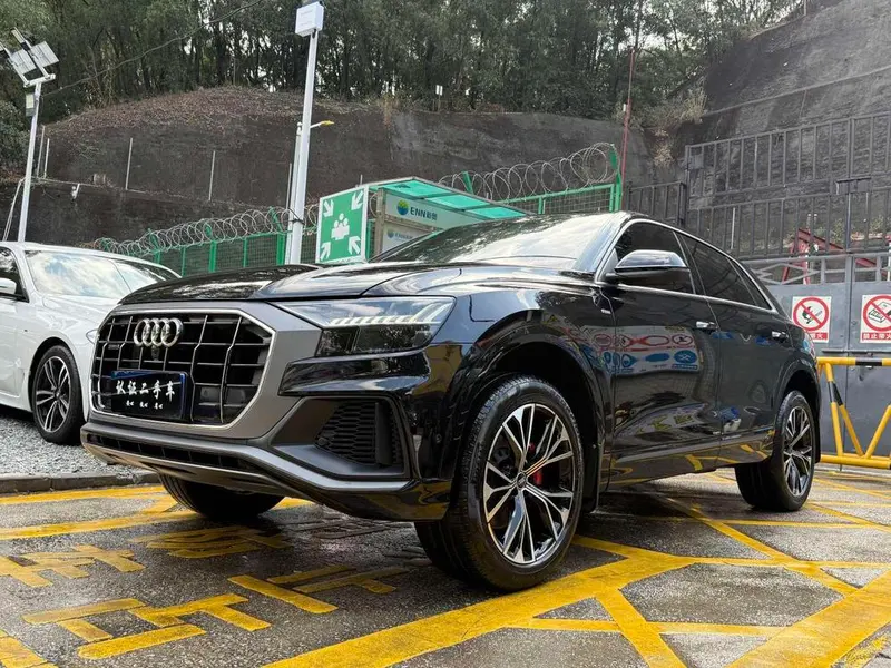 Audi Q8, 2021
