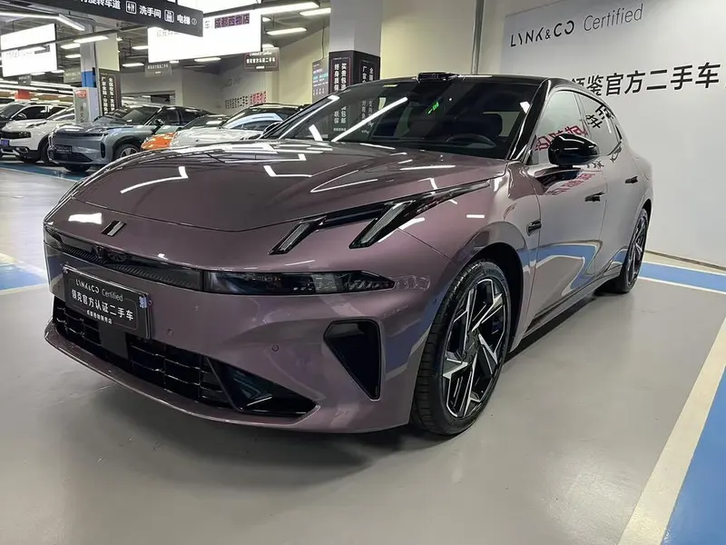 Lynk & Co 07 EM-P, 2026