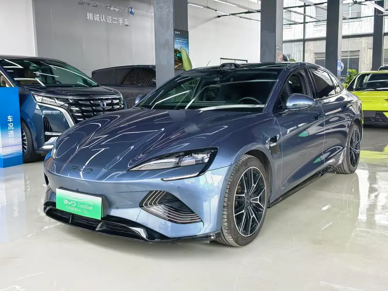 BYD Seal, 2025