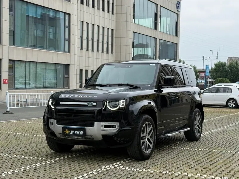 Land Rover Defender, 2024