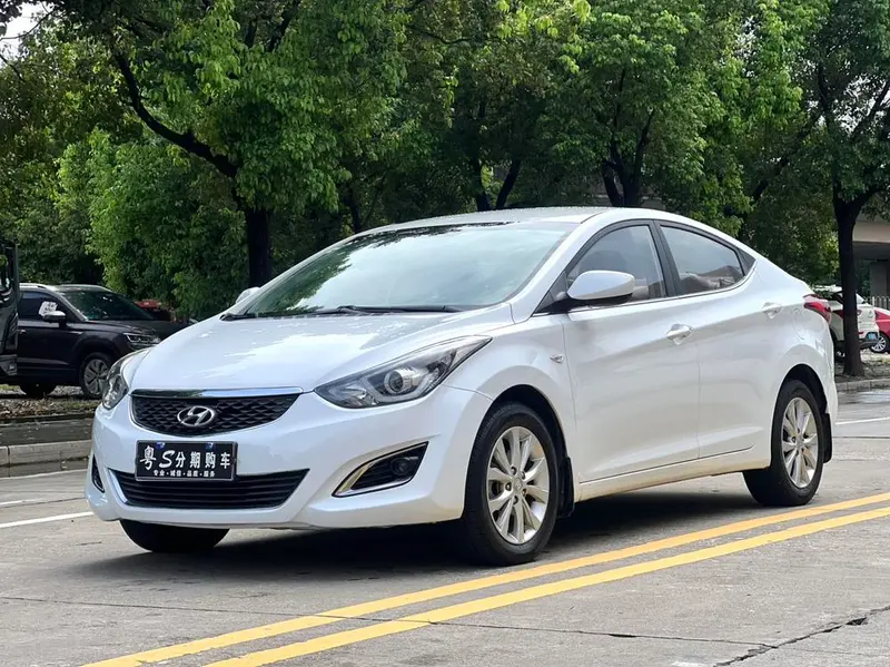Hyundai Elantra Langdong, 2016