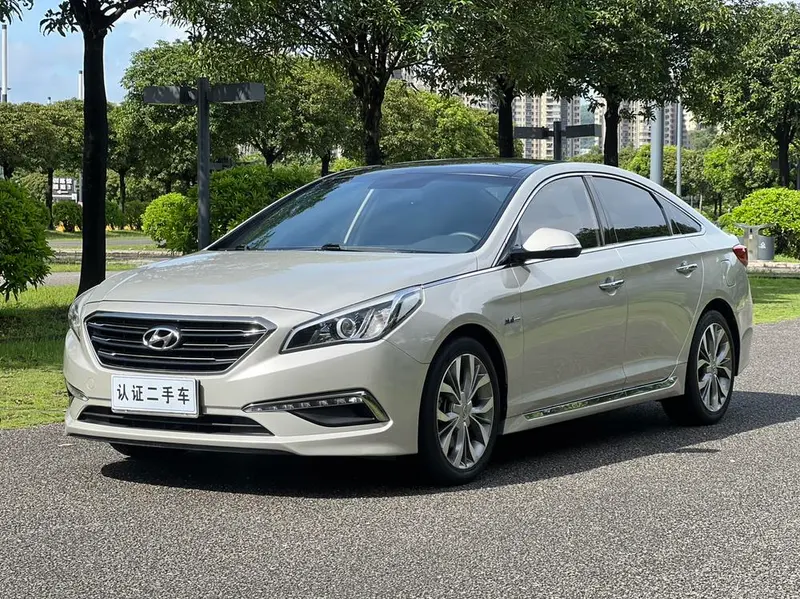 Hyundai Sonata LF, 2015
