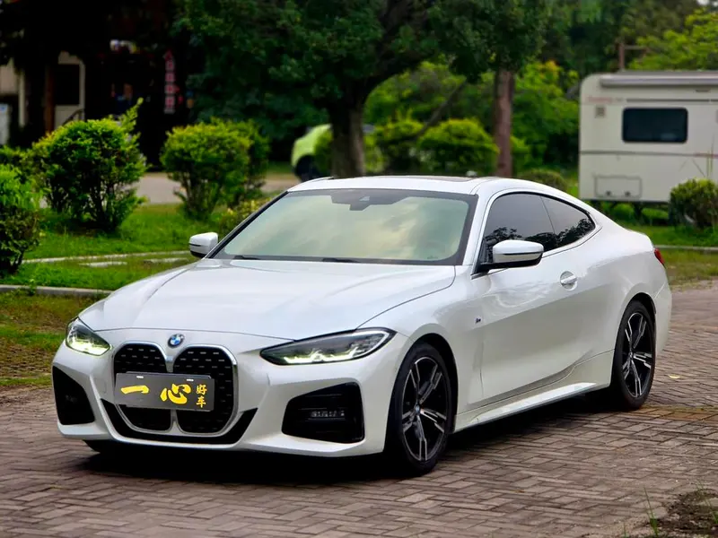 BMW 4-Series, 2022